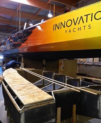deck-plating-lava-330-innovation-yachts-shipyard